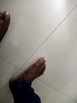 Tamil boy age28 online show from October 27, 10:28 am