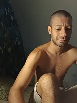 litleboy92 online show from July 22, 11:13 am