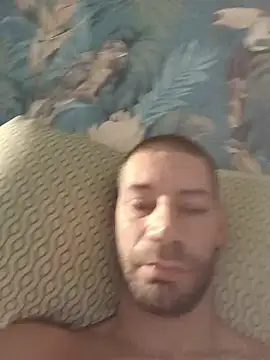 litleboy92 online show from July 28, 1:10 pm