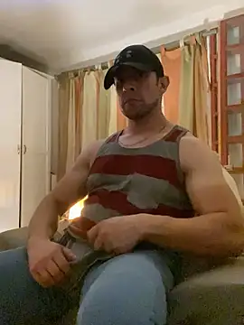 FumesClouds online show from April 12, 4:04 am