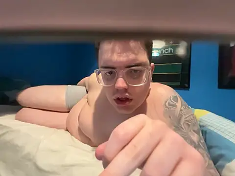 TomMusgrove online show from April 25, 1:30 am