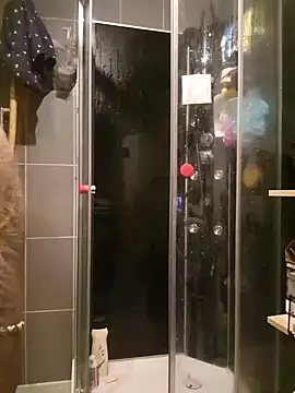 RomWoolf online show from January 11, 4:48 am