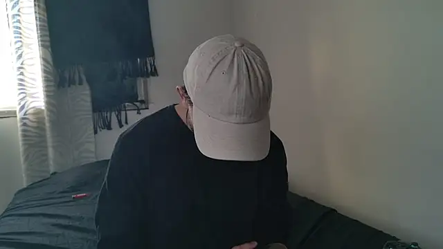 JackDesFeux online show from April 9, 12:00 pm