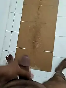 cenyon124 online show from November 30, 4:09 pm