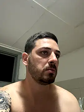 iltoscano95 online show from September 20, 10:54 pm