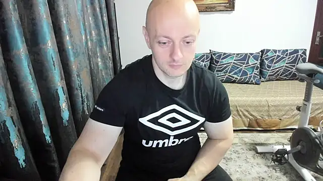 xxxWildxThoughtsxxx online show from October 15, 9:55 pm