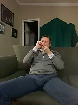 Realybigdill online show from February 8, 2:06 am