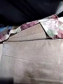 Snapshot of DARemo42O chatting on February 24, 12:59 pm DARemo42O online show from February 24, 12:59 pm