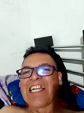 Anuviss lxx online show from January 6, 2:04 am