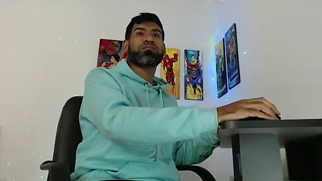 Enriblack92 online show from December 30, 2:40 pm