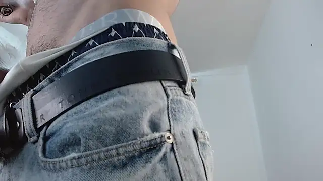 badanyboy online show from November 13, 4:44 pm