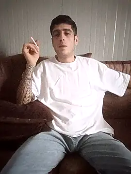 arenn1997 online show from February 7, 12:23 pm