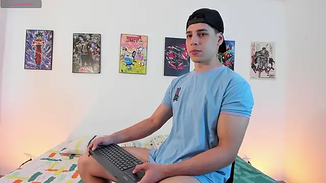 jonathanjoestar  online show from March 24, 9:51 pm