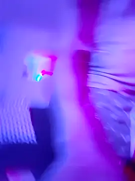 quepumpbox online show from September 15, 4:03 am