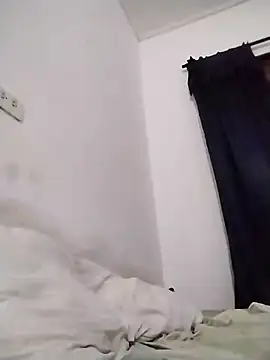 Snapshot of Gutierrez6383 chatting on March 13, 3:11 am Gutierrez6383 online show from March 13, 3:11 am