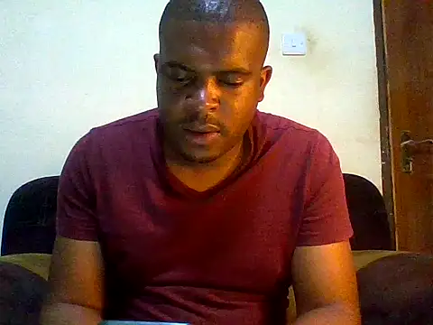 Snapshot of lui_cuuty chatting on September 28, 1:47 am lui cuuty online show from September 28, 1:47 am