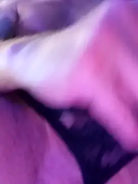 Snapshot of McdyllanXX chatting on September 21, 10:54 pm McdyllanXX online show from September 21, 10:54 pm