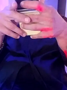 Snapshot of McdyllanXX chatting on October 4, 4:01 pm McdyllanXX online show from October 4, 4:01 pm