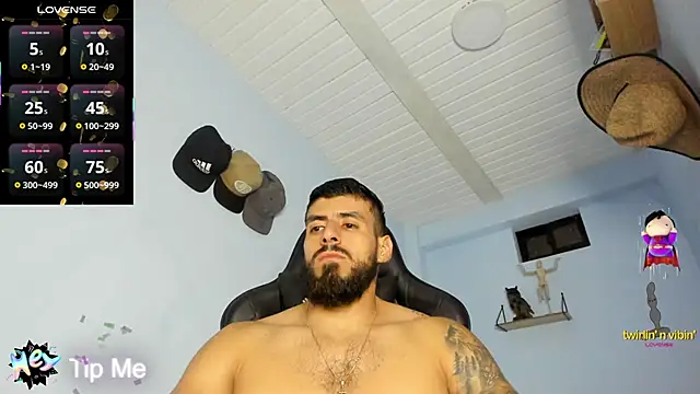 Snapshot of _Poseidon1_ chatting on September 12, 4:23 am  Poseidon1  online show from September 12, 4:23 am