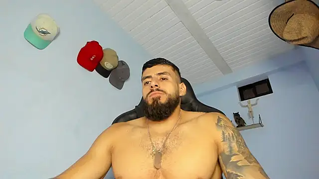 Snapshot of _Poseidon1_ chatting on October 7, 4:49 am  Poseidon1  online show from October 7, 4:49 am