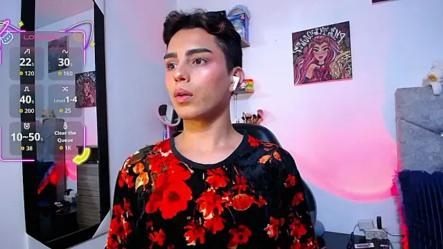 OwenBluee online show from March 19, 9:23 am