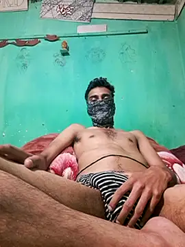 Snapshot of lustforlife9622 chatting on March 8, 8:40 am lustforlife9622 online show from March 8, 8:40 am