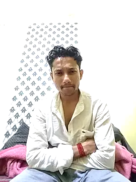 Snapshot of Indiandaddy11 chatting on October 26, 6:32 pm Indiandaddy11 online show from October 26, 6:32 pm