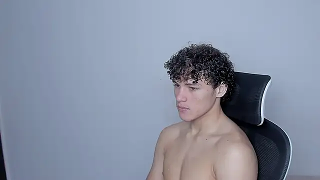 laurent nova online show from November 11, 5:45 am