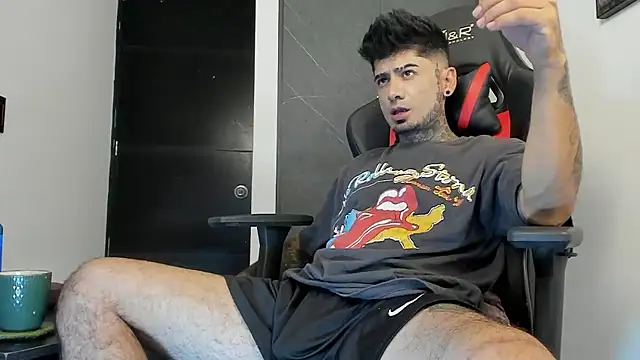 sergiio mesa27 online show from December 5, 11:07 pm