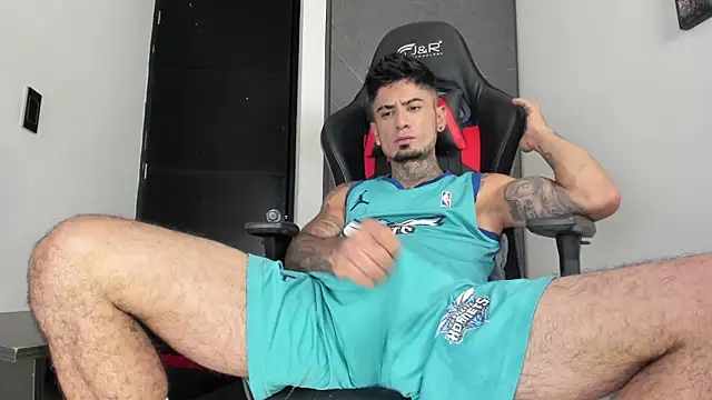 sergiio mesa27 online show from February 20, 12:18 am