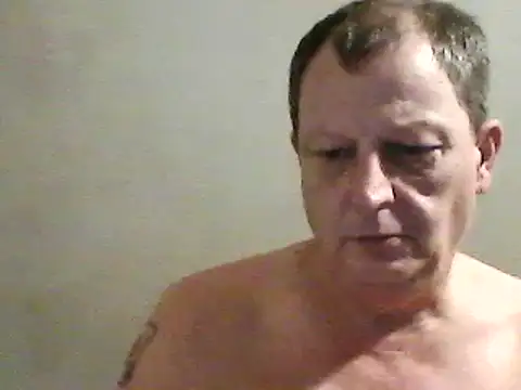 chubbybear2cum online show from December 13, 2:54 am