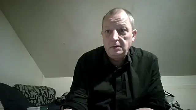 chubbybear2cum online show from March 4, 1:56 am