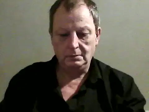 chubbybear2cum online show from February 18, 11:41 pm