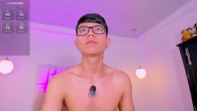 CodyTwink online show from April 14, 9:42 am