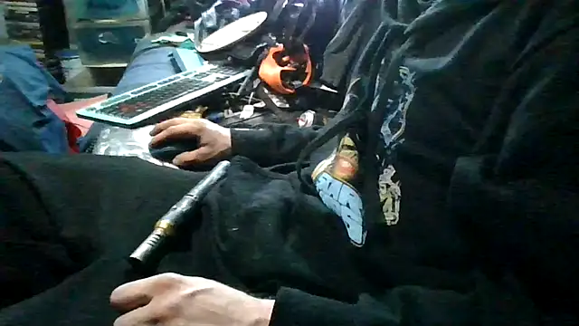 robeaulieu02 online show from November 24, 5:03 pm