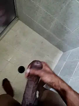 Negrotnt11 online show from March 2, 10:13 pm