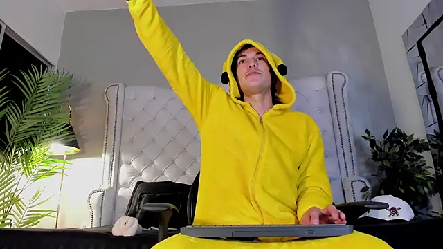 Karimferrer online show from November 29, 9:06 pm