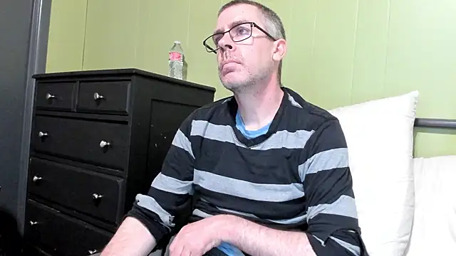 Snapshot of ImportantEquator0 chatting on September 28, 8:29 pm ImportantEquator0 online show from September 28, 8:29 pm