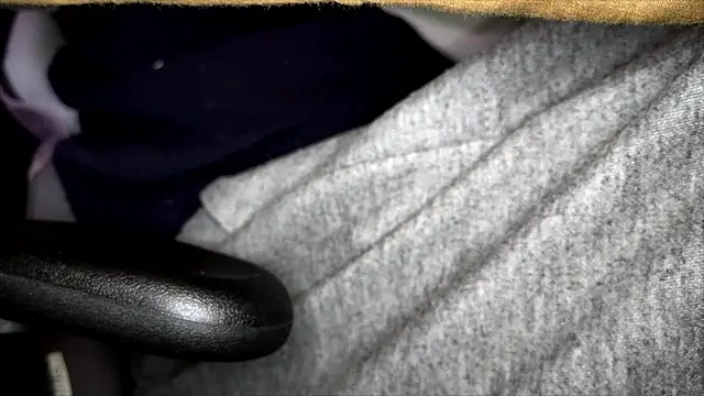 Snapshot of hidenyan02 chatting on December 6, 7:21 am hidenyan02 online show from December 6, 7:21 am