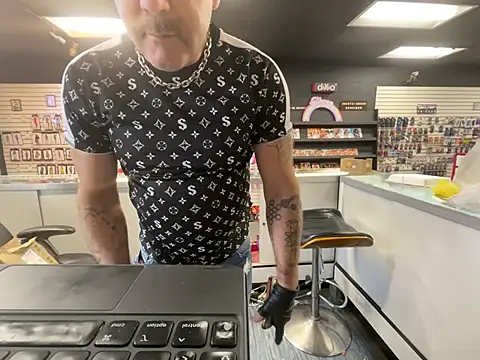 RawRyder8 online show from December 13, 9:09 pm