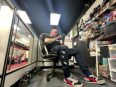 RawRyder8 online show from November 11, 12:59 am