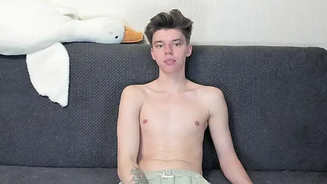 Liam sexy1 online show from November 28, 2:08 pm