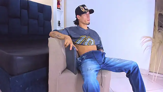 Jhonn Rhyss online show from November 28, 2:37 am