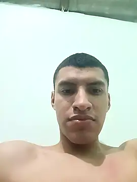 Rogersmit2 online show from February 2, 3:21 am