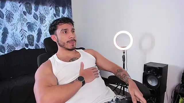 JayMarcos  online show from January 15, 9:50 pm