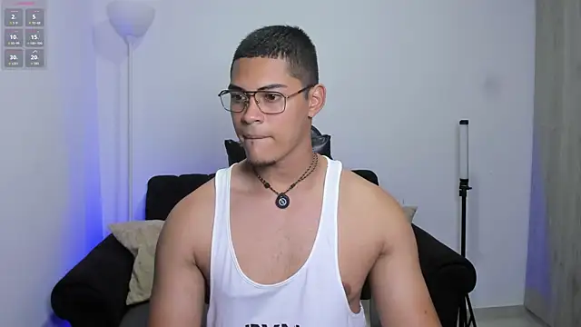 Iamdylan777 online show from July 18, 4:52 am