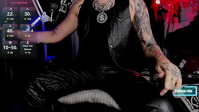 Snapshot of allanhurtss chatting on October 24, 12:02 am allanhurtss online show from October 24, 12:02 am