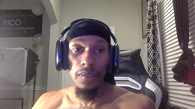 KingDerRico online show from January 19, 2:03 am