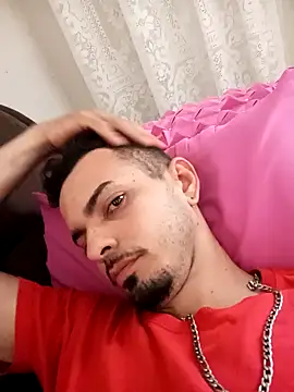 047joaosc online show from December 27, 8:18 pm