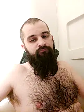 hungandnerdy420 online show from February 3, 12:08 am